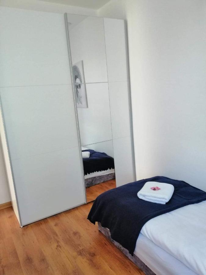אוסטרובו Apartamenty Konik Morski Ostrowo מראה חיצוני תמונה