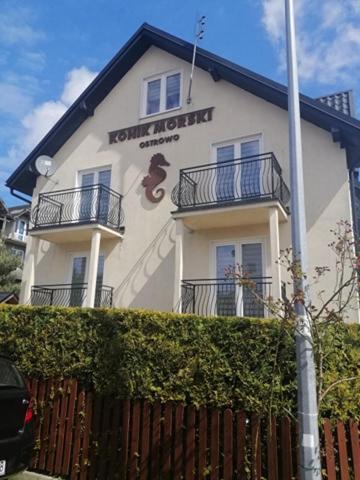 אוסטרובו Apartamenty Konik Morski Ostrowo מראה חיצוני תמונה